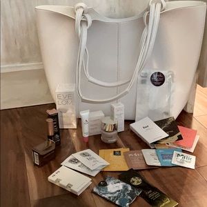 NWT Neiman Marcus Tote w/ Cosmetic Lot- 22 piece